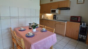 Unclassified image, 5 of 31, button - Cozy Apartment near Oostende in Bredene (Bredene)