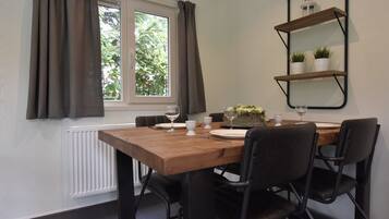 Dineren