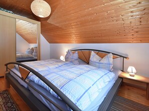 하우스 | 2 개의 침실, 각각 다르게 가구 비치, 침대 시트