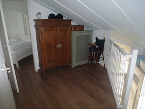 3 slaapkamers, individueel gemeubileerd, beddengoed