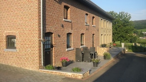 House | Exterior - Holiday Home in Epen With Garden & BBQ (Epen)