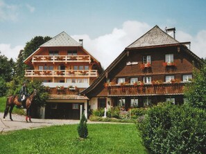 Apartment | Exterior - Geraumige Wohnung in Dachsberg-urberg (Dachsberg)