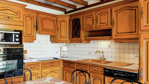 Unclassified image, 1 of 42, button - Romantic Villa in Port Sainte foy et Ponchapt With Whirlpool (Port-Sainte-Foy-et-Ponchapt)