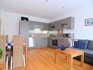 Apartment | Eigene Küche | Hochstuhl