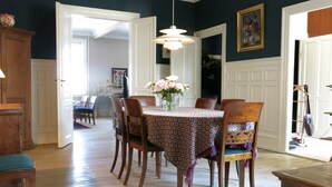 City Apartment | In-room dining - Apartment Islands Brygge 1150-1 (Copenhagen)