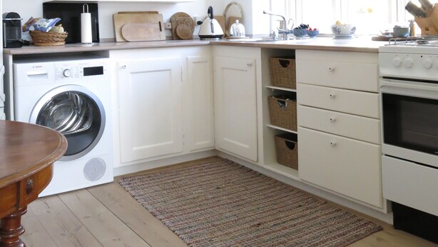 City Apartment | Private kitchen | Full-sized fridge, oven, stovetop, toaster - Apartment Islands Brygge 1150-1 (Copenhagen)
