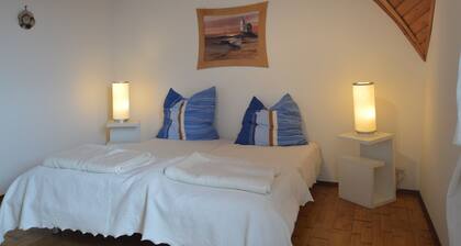 Farmstay Comfort in Juchen