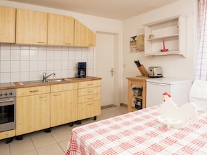 Apartment | Eigene Küche | Hochstuhl