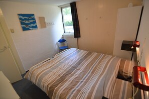 House | 2 bedrooms, individually furnished, bed sheets