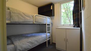 2 chambres, ameublement personnalisé, draps fournis