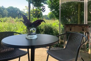 House | Balcony - Holiday Home Montferland Near Huis Bergh Castle (Beek)