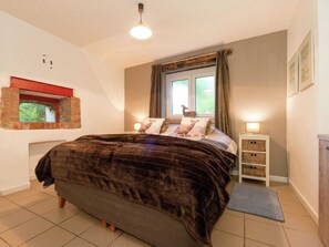 House | Room amenity - Tastefully Furnished Holiday Residence Located in the Heart of the Ardennes (Houffalize)