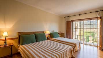 Cottage | 1 kamar tidur dan dilengkapi dengan perabotan berbeda-beda