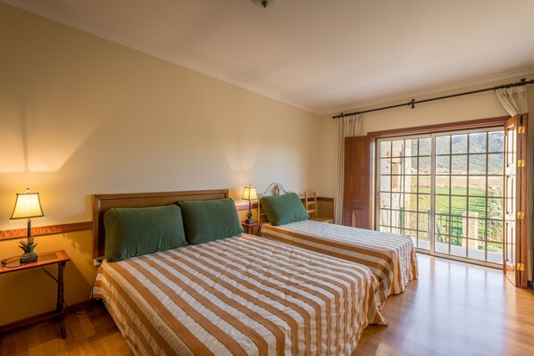 Ferienhaus | 1 Schlafzimmer, individuell eingerichtet, Bettwäsche