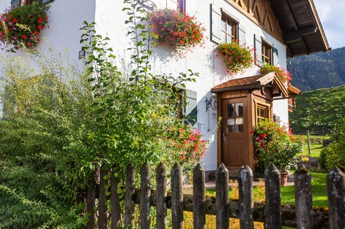 Alpenapartment mit Garten