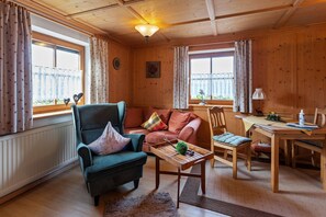 Apartment | Living room