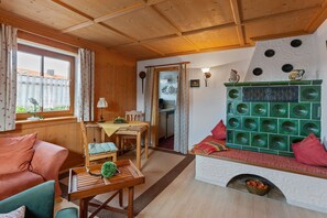 Apartment | Living room - Alpenapartment mit Garten (Halblech)