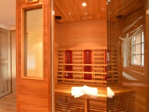 House | Property amenity - Holiday Home in Bullange With Sauna (Buellingen)