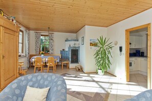 House | Living room - Holiday Home in the Knullgebirge With Balcony (Neuenstein)