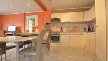 Cottage | Dapur pribadi | Kursi makan untuk bayi