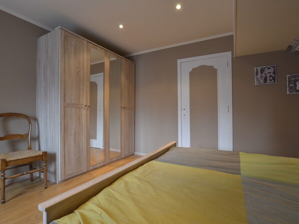 Cottage | 3 slaapkamers, individueel gemeubileerd, beddengoed