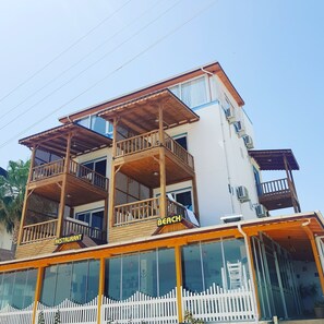 Balcony - Mose Restoran Motel Beach (Erdemli)