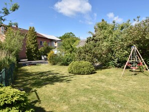 Apartment | Garden
