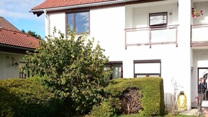 Unclassified image, 5 of 10, button - Cozy Apartment in Lechbruck With Garden (Lechbruck)
