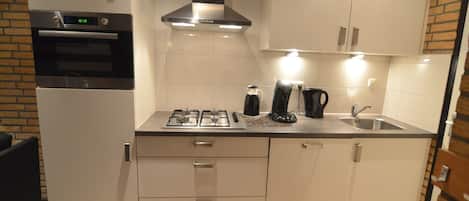 House | Private kitchen | Microwave