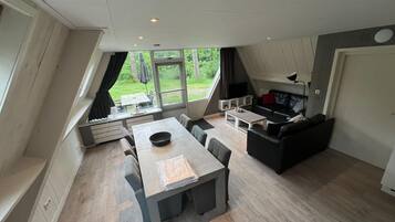 House | Private kitchen | Microwave