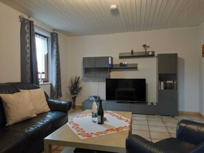 Living room - Holiday Home Niederehe Romantic Escape (Üxheim)