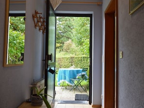 Reception - Cozy Holiday Home in Boverath With Private Garden (Daun)