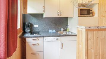 House | Private kitchen | Highchair