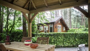 Chalet | Dining