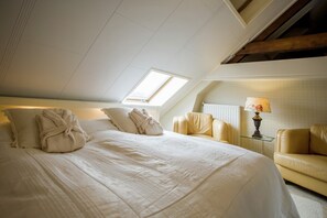 Apartment | 1 bedroom, bed sheets