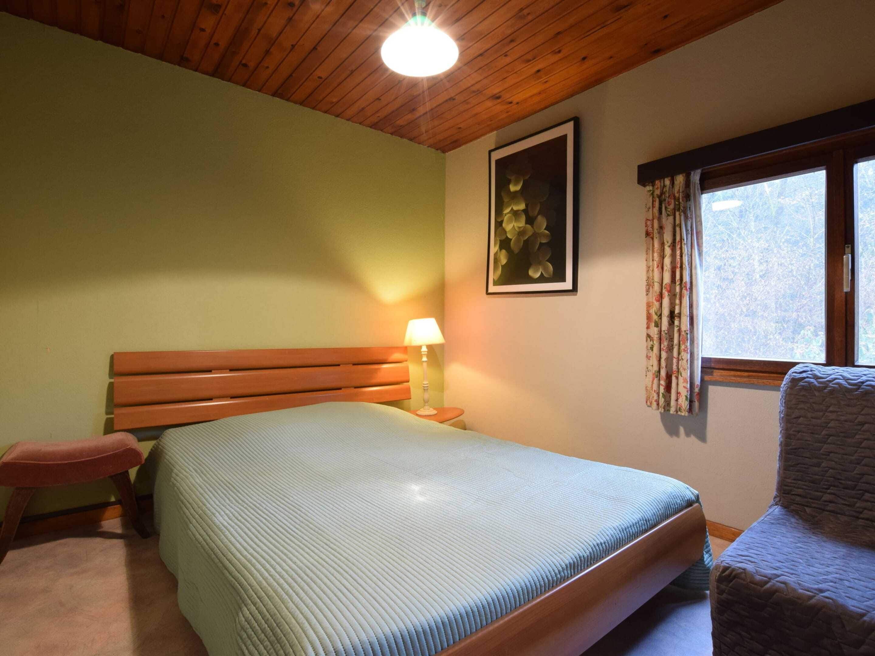 Chalet | 2 bedrooms, individually furnished, bed sheets