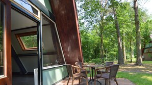 Balcony - Scenic Holiday Home With Terrace, Garden Furniture, Bicycles (Stramproy)
