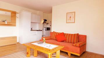 Apartment | Living area