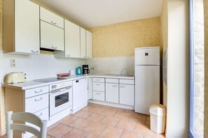 Private kitchen - Coastal Retreat in Le Pouldu (Clohars-Carnoët)