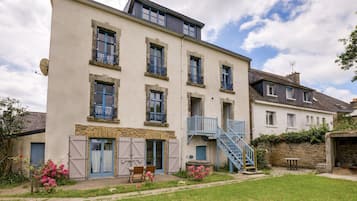 Apartment | Exterior