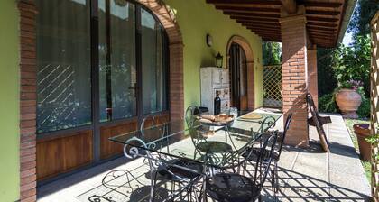 Blissful Tuscan Hideaway