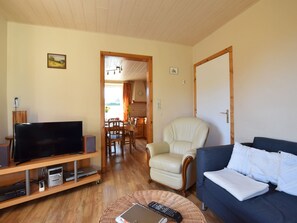 Living room - Cozy Holiday Home near Forest in Bovigny (Gouvy)