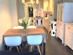 Dining - Cozy Apartment in De Haan With sea View (De Haan)