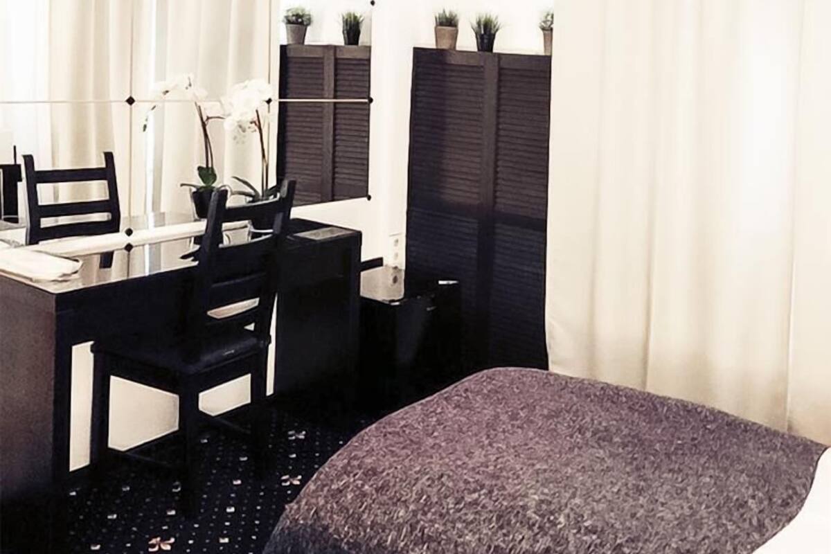 2 bedrooms, free WiFi