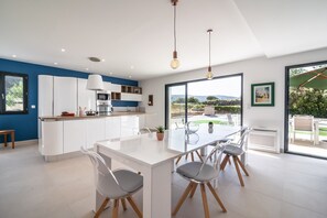 Villa | Dining - Holiday Home Beaufort With Private Pool (Beaufort)
