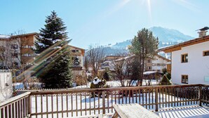 Balcony - Beautiful Chalet With Sauna in Kirchberg in Tirol (Kirchberg in Tirol)