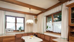Dining - Beautiful Apartment Near Ski Area in Westendorf (Westendorf)