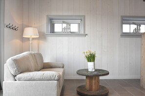 House | Living room - Cozy Holiday Home in Callantsoog near Groote Keeten (Callantsoog)
