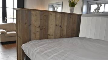 House | 1 bedroom, bed sheets