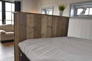 House | 1 bedroom, bed sheets - Cozy Holiday Home in Callantsoog near Groote Keeten (Callantsoog)